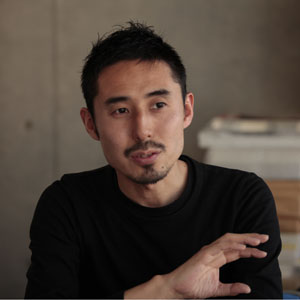 藤井光の写真