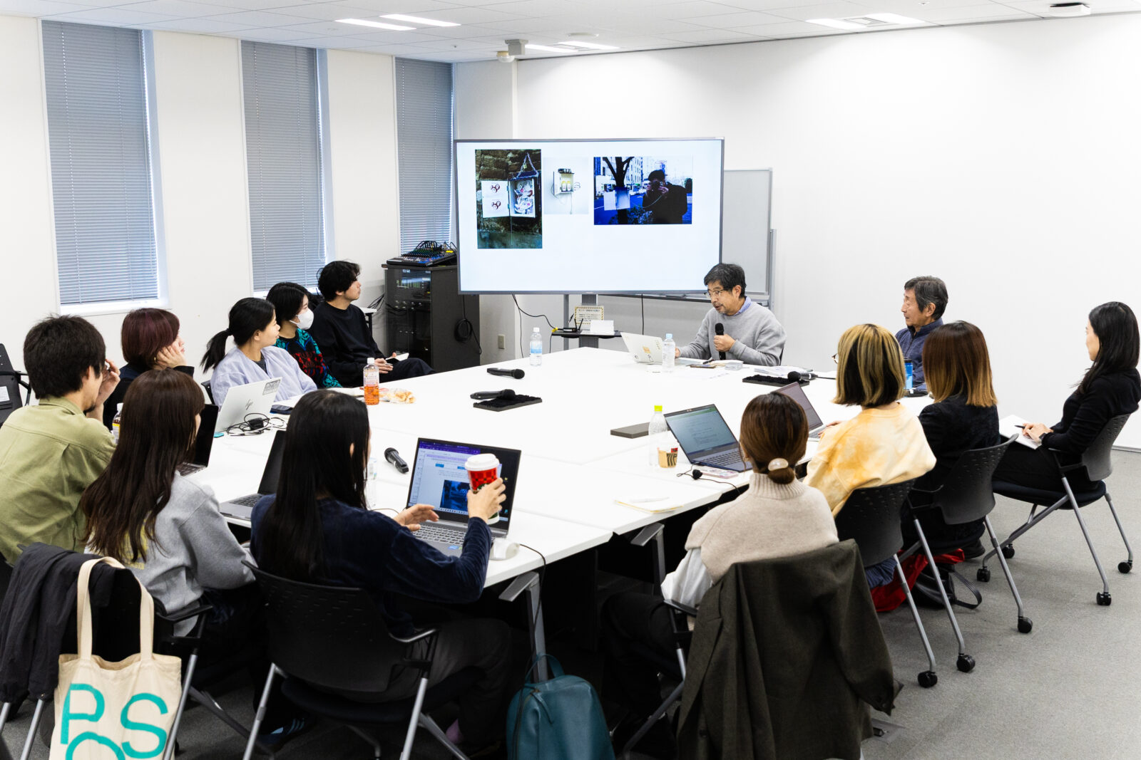 2025レポート② ゲストによるレクチャー：客観性と衝動、偶然性をもち続けるの写真